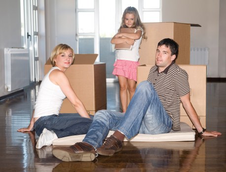 Careful loading and unloading support for a Gants Hill move
